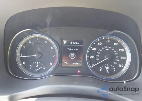 2018 Hyundai Kona Limited из США, поврежденный, VIN KM8K33A52JU098658